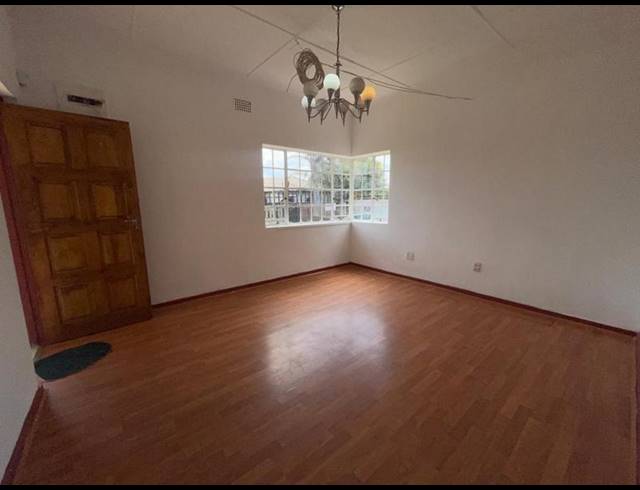 2 BEDROOM HOUSE FOR SALE IN CROSBY